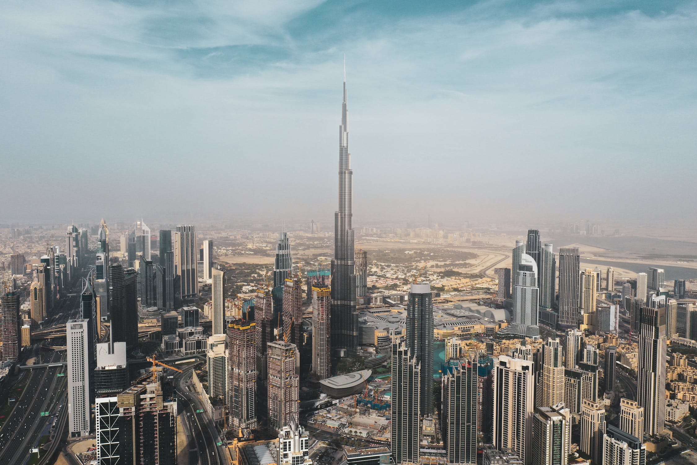 8 Reasons Why Dubai Is the Perfect Place to Invest In Real Estate in 2023